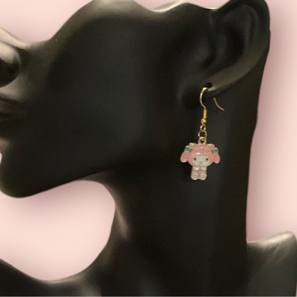 🌈2 for $15🌈 All Earrings 🔥My Melody Goldtone earrings - Picture 3 of 3